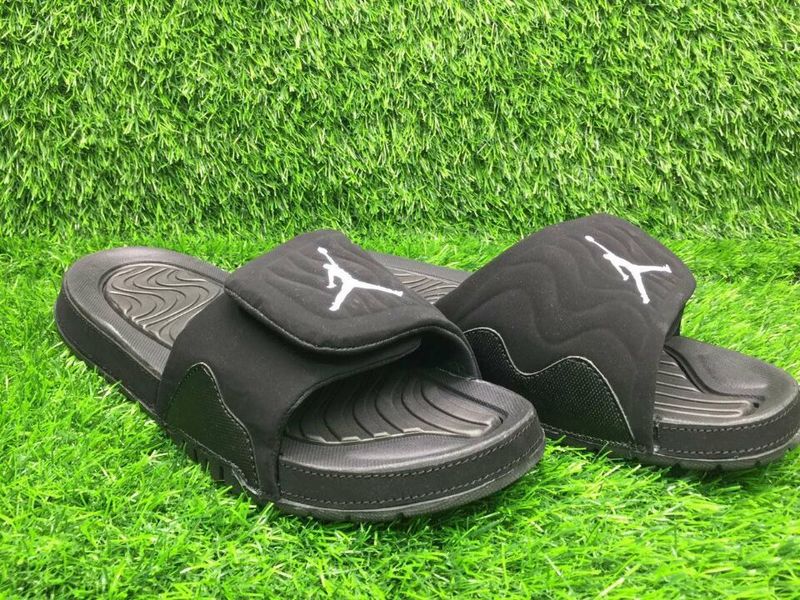 Air Jordan 4 Hydro All Black Sandal