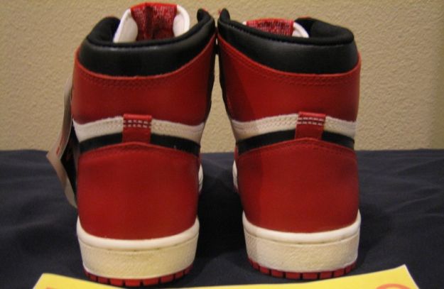Classic Popular Air Jordan 1 1985 White Black Red Shoes