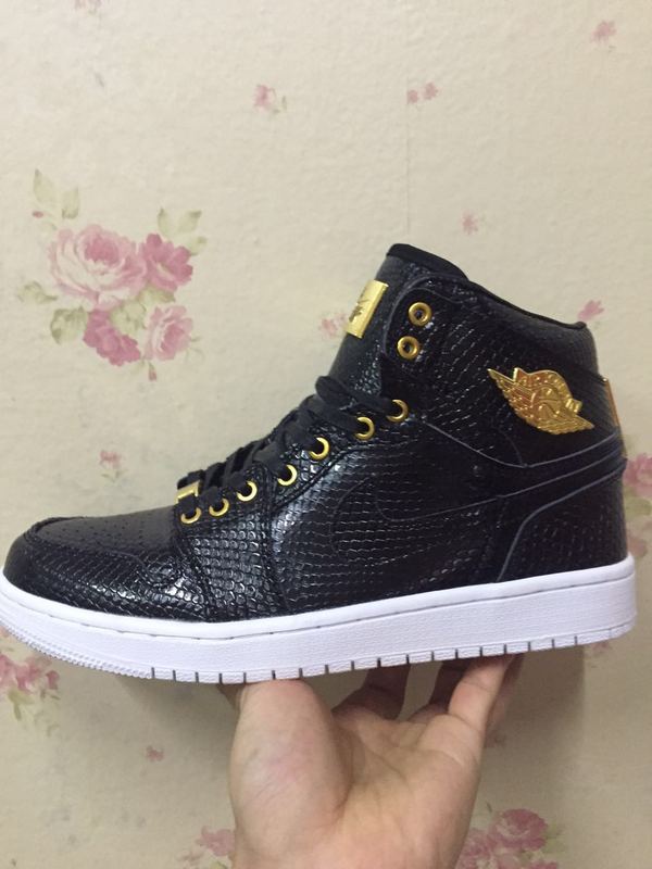 New Air Jordan 1 Retro 24K Black Gold Shoes