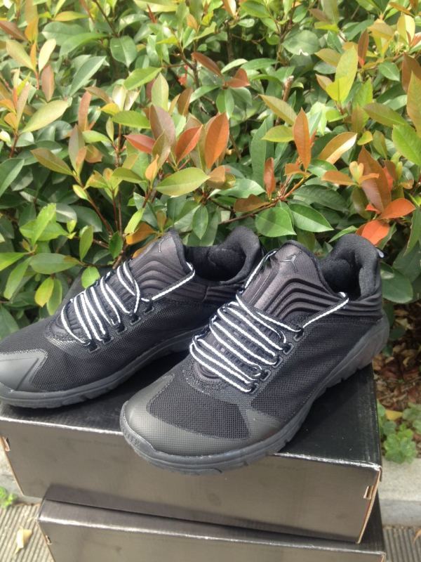 New All Black Air Jordan Running Shoes