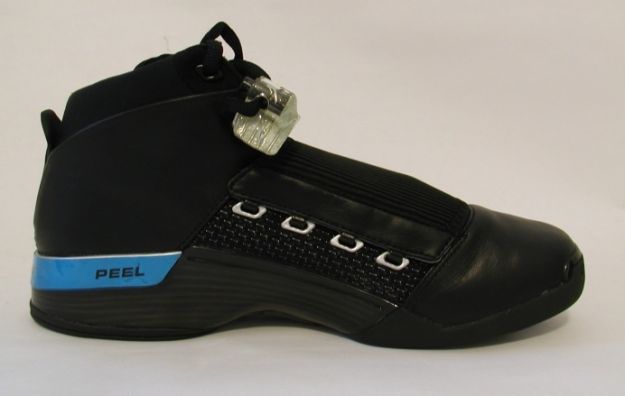 Popular Michael Jordan 17 OG Black Metallic Silver Shoes - Click Image to Close